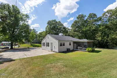 2605 Holloway Street, Durham, NC 27703 - Photo 6
