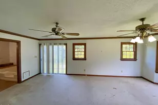 513 Pear St, Kinston, NC 28504 - Photo 10