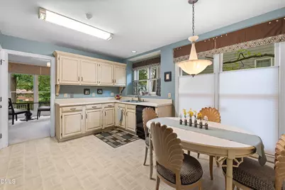 119 E Laurenbrook Court, Cary, NC 27518 - Photo 16