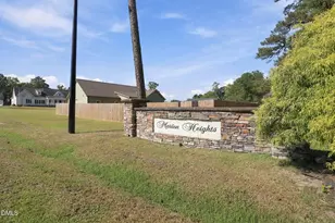 3066 Marion Heights Dr, Kinston, NC 28504 - Photo 2