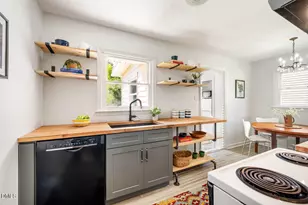 102 Hill St, Carrboro, NC 27510 - Photo 12