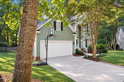 5216 Fairmead Circle, Raleigh, NC 27613 - Photo 2