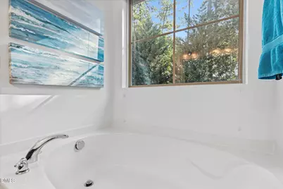 10007 Lynnberry Place, Raleigh, NC 27617 - Photo 18
