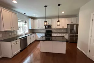 332 Covenant Rock Ln, Holly Springs, NC 27540 - Photo 2