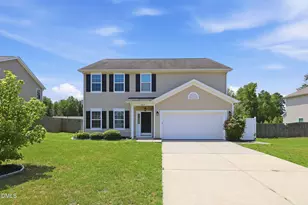 1009 Harvest Point Dr, Fuquay-Varina, NC 27526 - Photo 1
