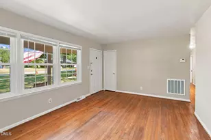 544 N Dunn St, Angier, NC 27501 - Photo 4