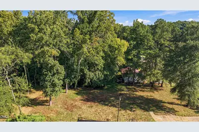 1510 W Raleigh Street, Siler City, NC 27344 - Photo 2