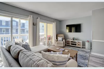 1509 Carolina Beach Avenue N #E2, Carolina Beach, NC 28428 - Photo 2