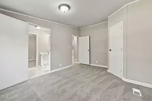 643 Lloyd Stewart Rd, Broadway, NC 27505 - Photo 22