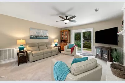 6412 Meadow View Drive, Raleigh, NC 27609 - Photo 12