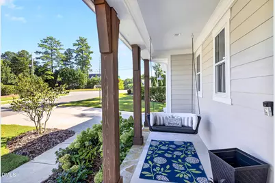 105 Sandmans Cove Place, Cary, NC 27513 - Photo 4