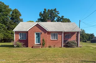 110 Clayton St, Roxboro, NC 27573 - Photo 1