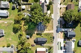 256 W Lillington St, Angier, NC 27501 - Photo 6