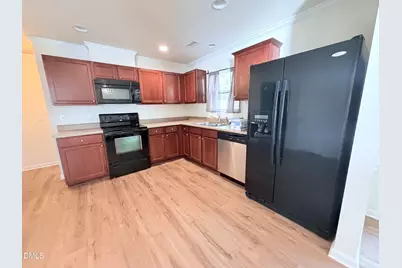 8 Duck Pond Court, Durham, NC 27703 - Photo 4
