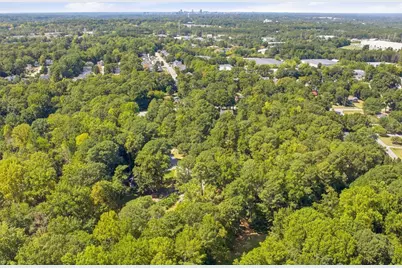 5616 Mantachie Court, Raleigh, NC 27610 - Photo 32
