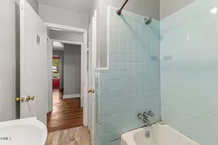 2025 Lynnhaven Ave, Henderson, NC 27536 - Photo 14
