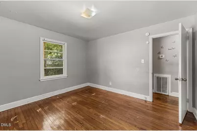 2025 Lynnhaven Avenue, Henderson, NC 27536 - Photo 12