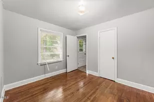 2025 Lynnhaven Ave, Henderson, NC 27536 - Photo 16