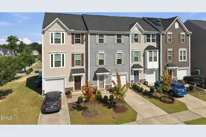 524 Autumn Cure Court, Fuquay-Varina, NC 27526 - Photo 2