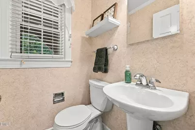 510 Valley Road, Sanford, NC 27330 - Photo 28