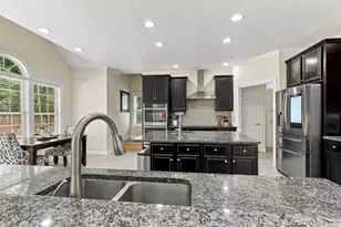 100 Hemingford Grey Ct, Cary, NC 27518 - Photo 26