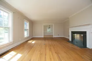 910 Parham St, Henderson, NC 27536 - Photo 10
