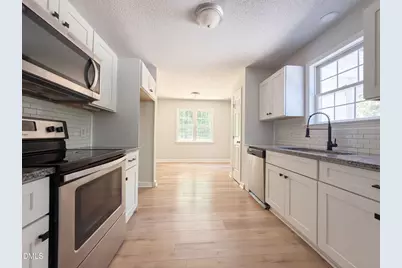 270 Nathan Drive, Clayton, NC 27520 - Photo 2