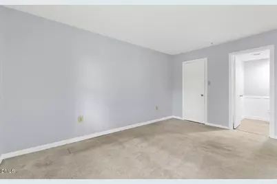 500 Umstead Drive, Chapel Hill, NC 27516 - Photo 10