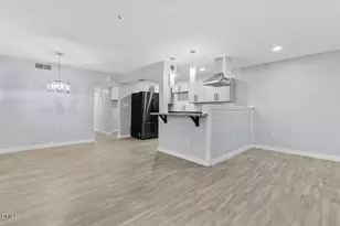 500 Umstead Dr, Chapel Hill, NC 27516 - Photo 4