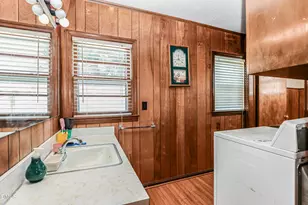 303 N 12th St, Erwin, NC 28339 - Photo 12