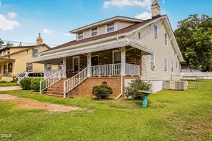 303 N 12th St, Erwin, NC 28339 - Photo 2