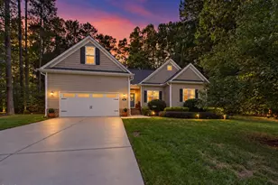 525 Birdsong Ln, Hurdle Mills, NC 27541 - Photo 2