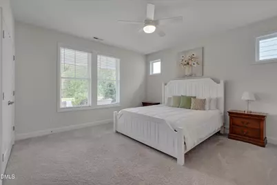 864 Flower Manor Drive, Wendell, NC 27591 - Photo 2