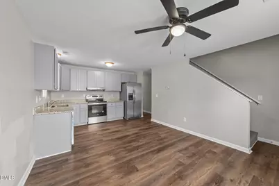 201A N Sellers Street, Selma, NC 27576 - Photo 12