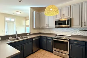5410 Silver Moon Ln, Raleigh, NC 27606 - Photo 4