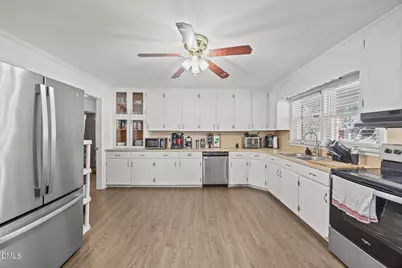 200 S 11th Street, Erwin, NC 28339 - Photo 10