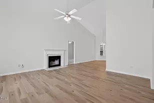 433 Haybale Ct, Fuquay-Varina, NC 27526 - Photo 6