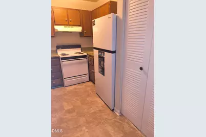 500 Umstead Drive #A302, Chapel Hill, NC 27516 - Photo 6