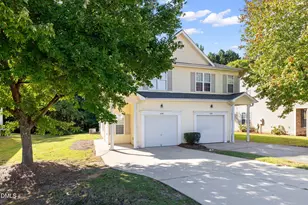 529 Woodson Dr, Clayton, NC 27527 - Photo 2