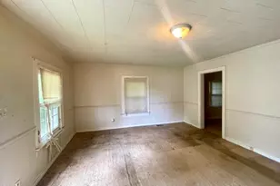 628 New St, Graham, NC 27253 - Photo 2