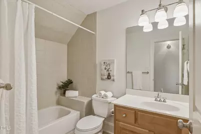 6401 Cedar Waters Drive, Raleigh, NC 27607 - Photo 30