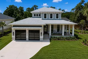 58 E Wayfinder Ln, Hampstead, NC 28443 - Photo 1