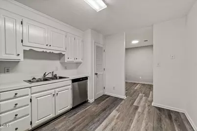 1630 Oxford Road #H, Henderson, NC 27536 - Photo 8