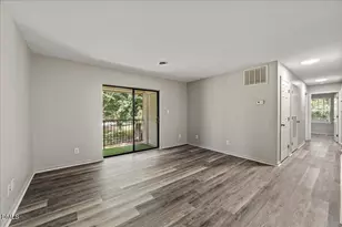 1630 Oxford Rd, Henderson, NC 27536 - Photo 1