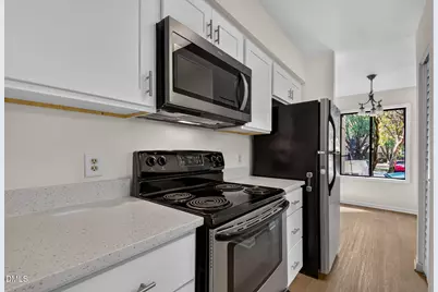 4101 Five Oaks Drive #32, Durham, NC 27707 - Photo 4