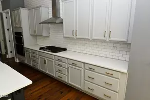 794 Cobb Rd, Benson, NC 27504 - Photo 8