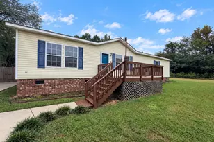 103 Dennis Way, Clayton, NC 27520 - Photo 2