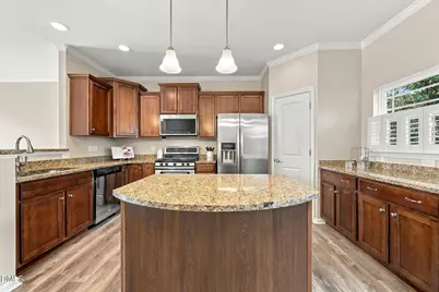 110 Irving Way, Durham, NC 27703 - Photo 6