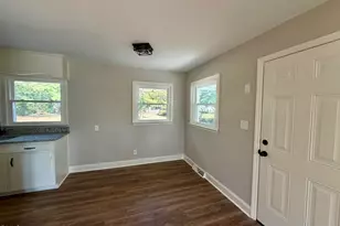 102 Anne St, Dunn, NC 28334 - Photo 4