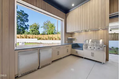 305 Dartmouth Road, Raleigh, NC 27609 - Photo 46